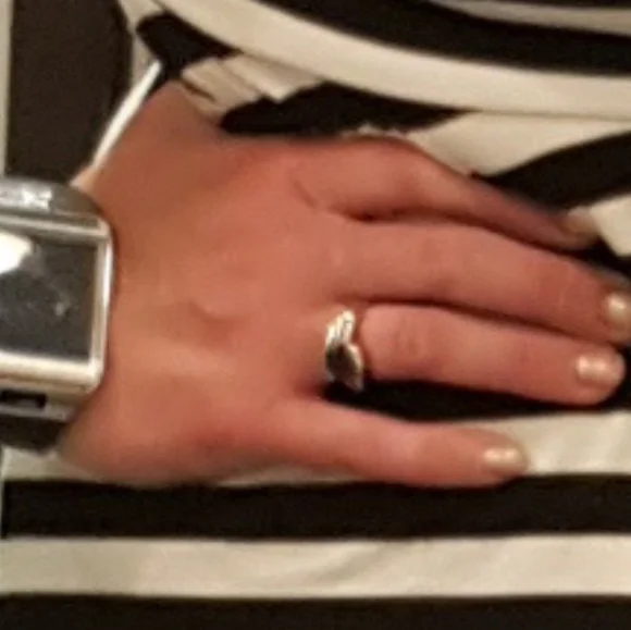 BLACK DIAMOND RING - Picture 8 of 12